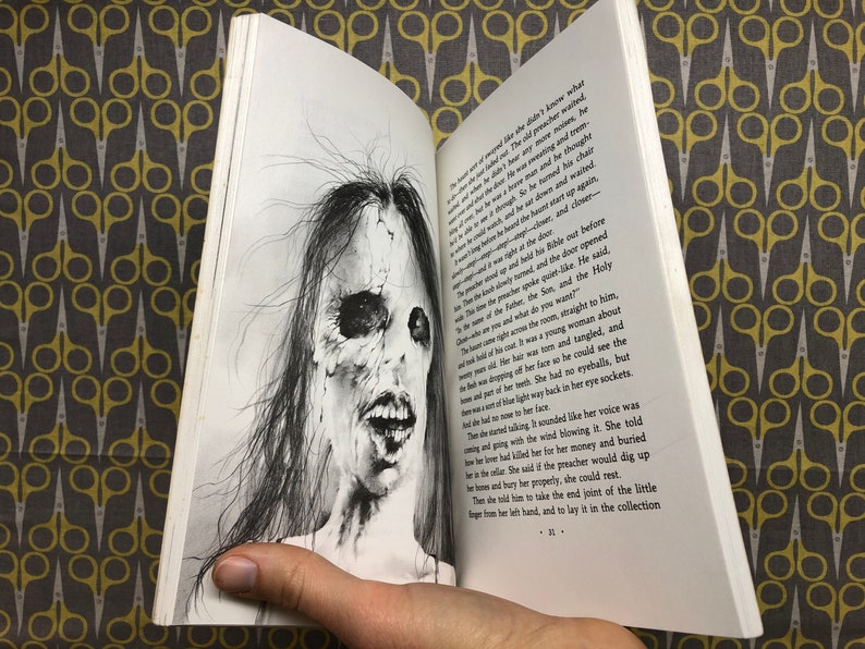 Scary Stories to Tell in the Dark by Alvin Schwartz paperback | Etsy