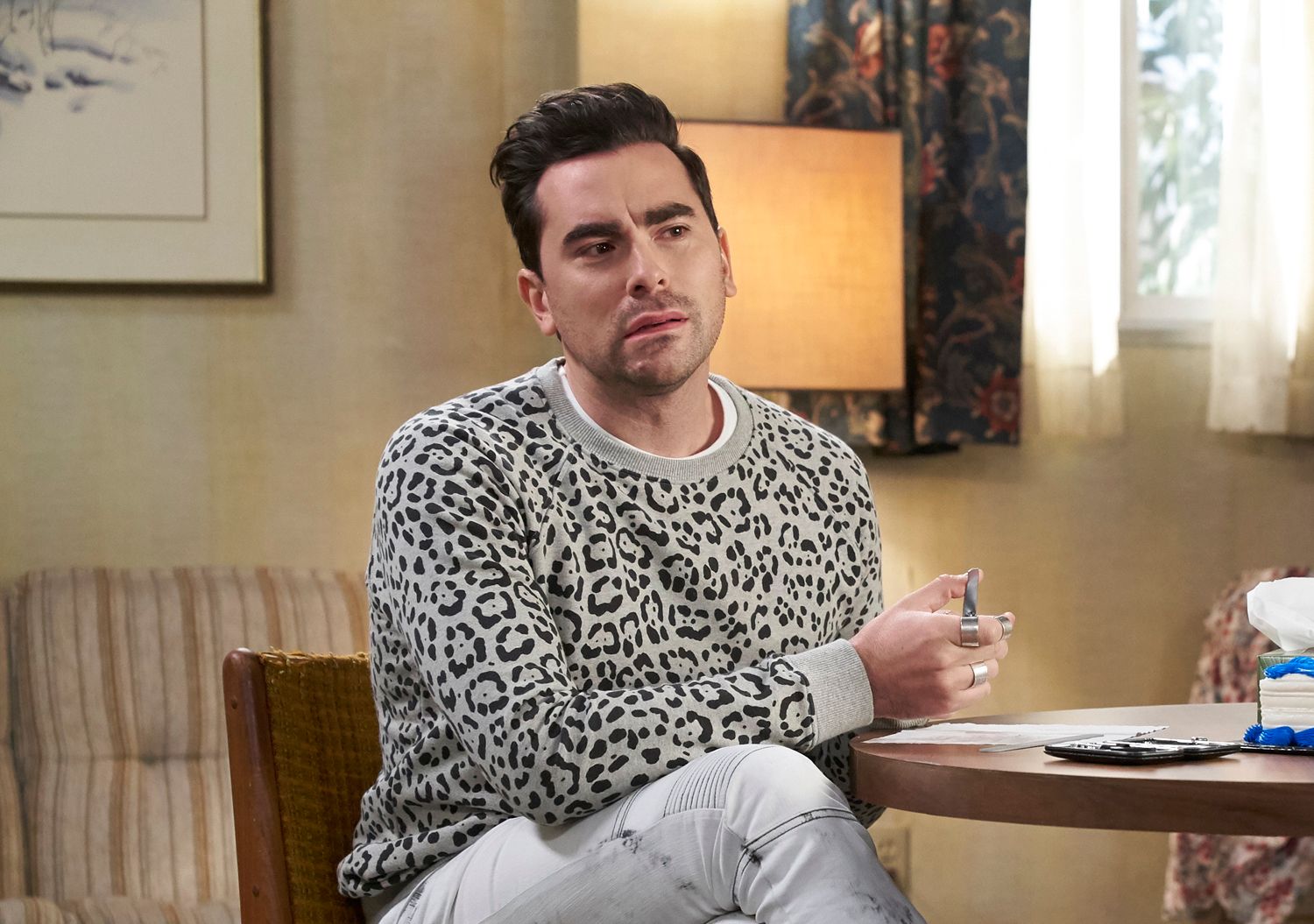 Schitt's Creek's David Hilariously Explains His Holiday Hot Takes ...